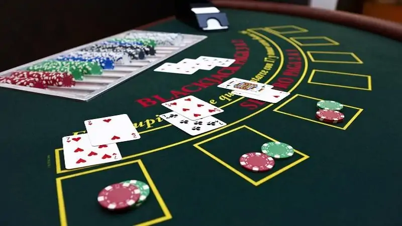 Cách Chơi Blackjack Sunwin- Các Quy Tắc Cơ Bản